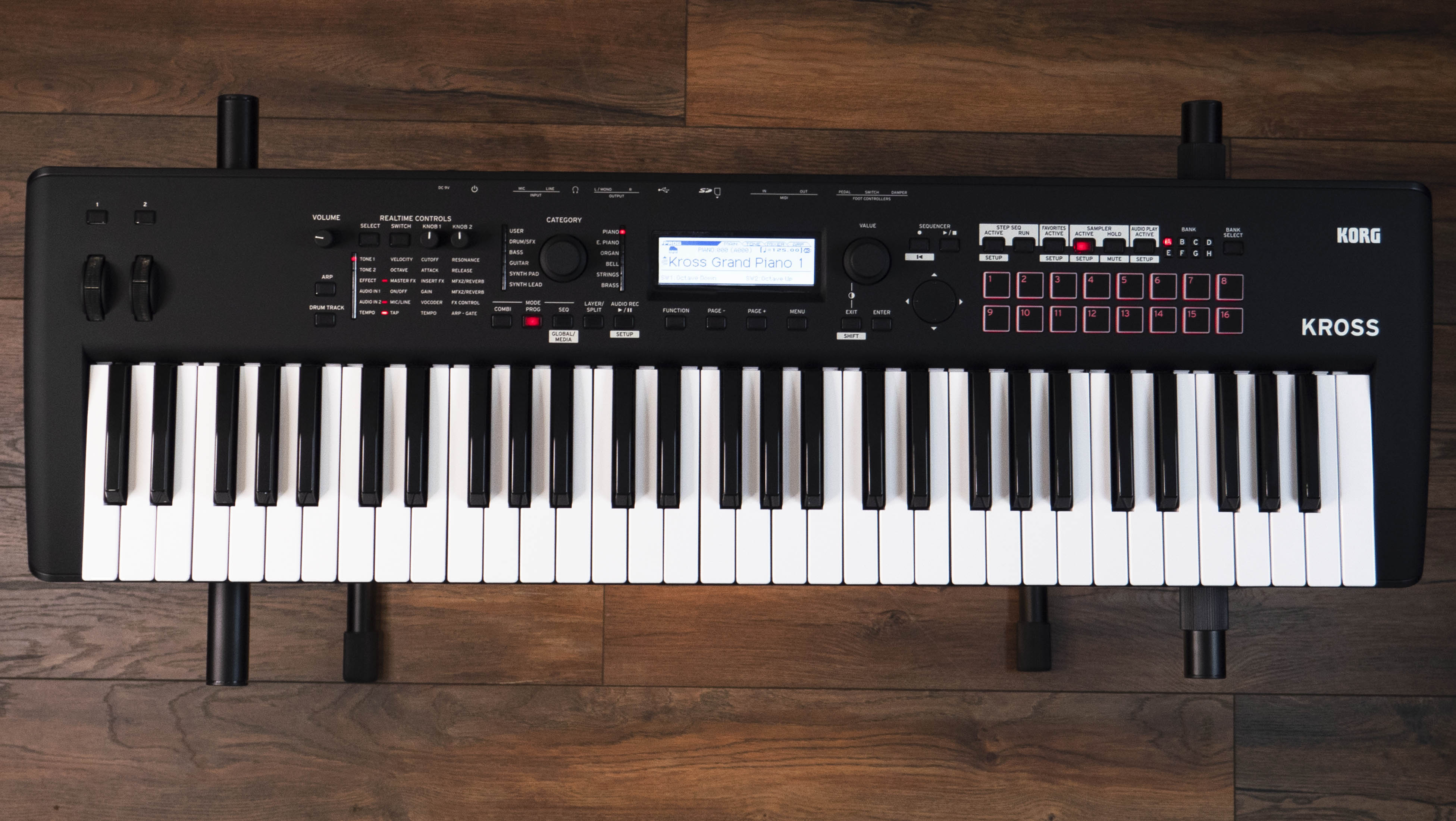 KORG KROSS
